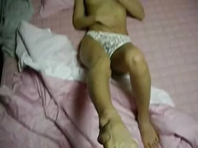 જાડી છોકરી ડિલ્ડો વીડીયો સેકસી વાપરી રહી છે