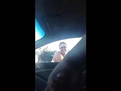 Busty સોનેરી એક ટોટી સંભાળી ગુજરાતી સેકસી વીડીયો બતાવો રહી છે